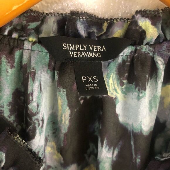Simply Vera printed long sleeve ruffle neck size PXS. New with tags - Picture 3 of 5